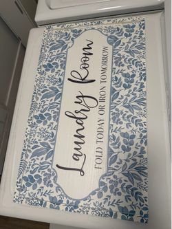 Laundry room sign decor
