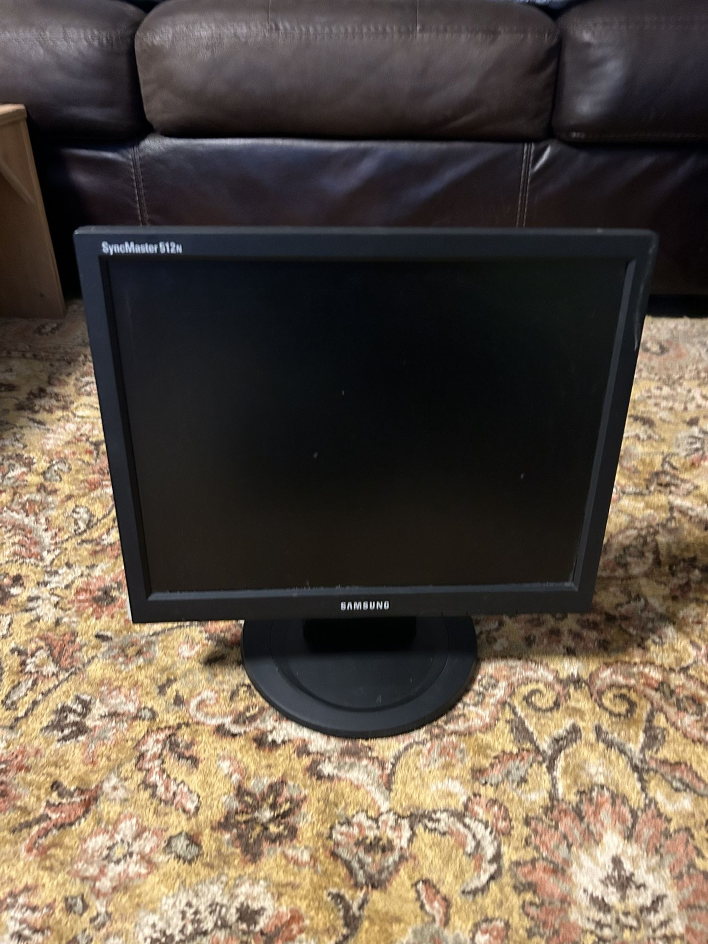 2004 Samsung Monitor