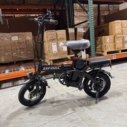 Folding electric scooter