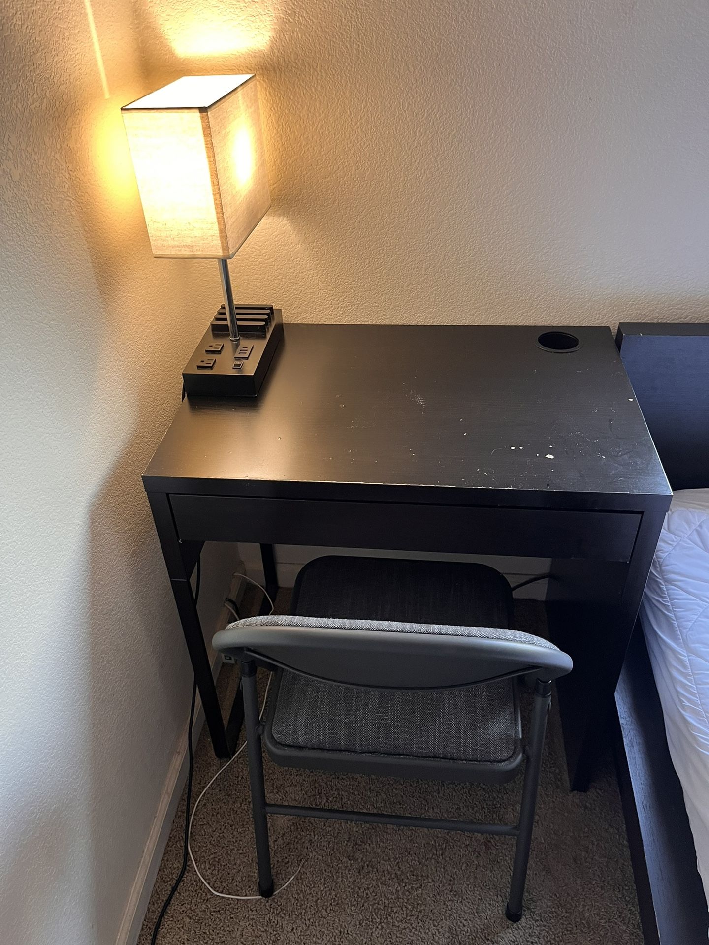 Desk for Sale in Stockton, CA OfferUp