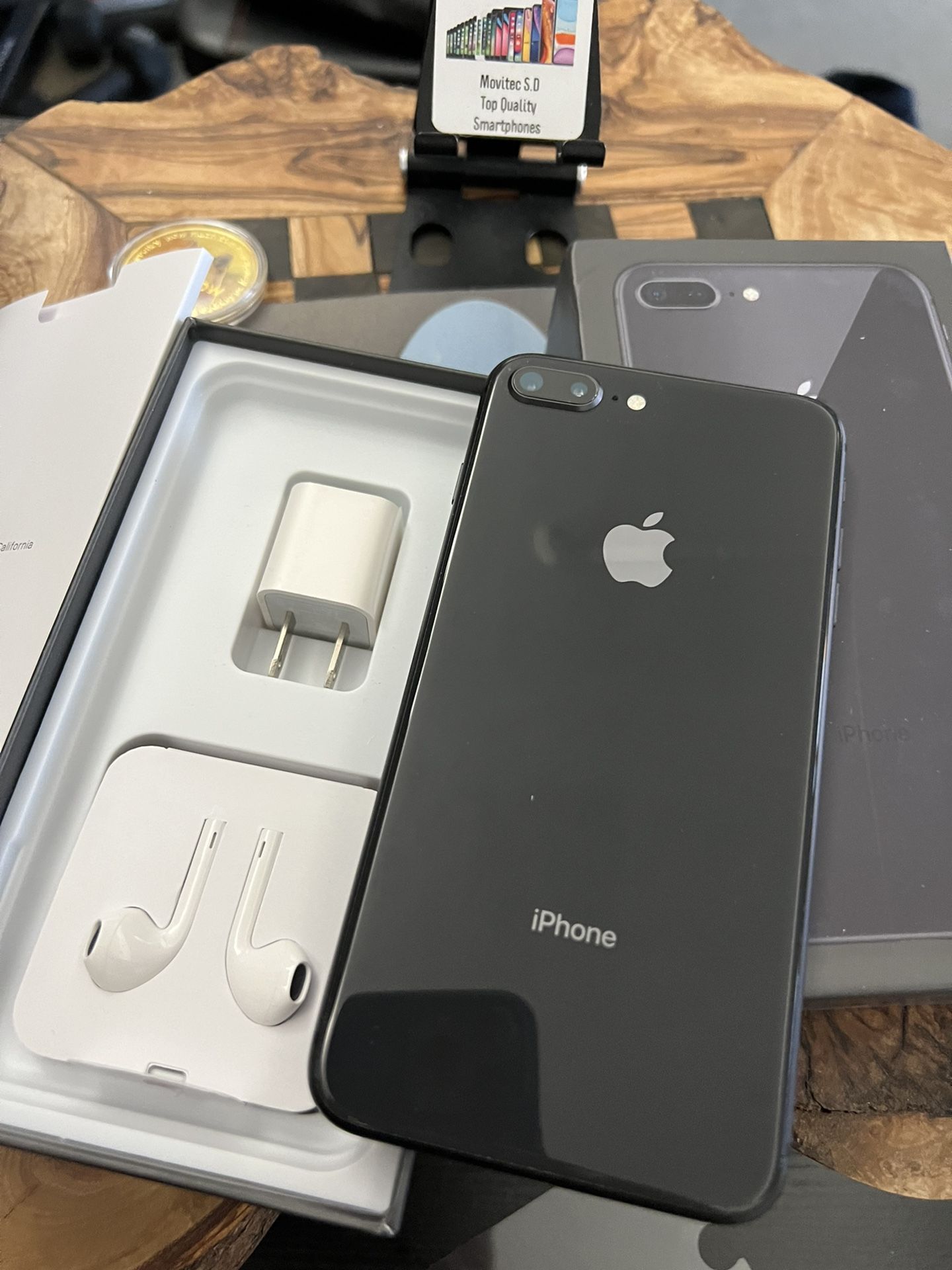 Apple Iphone 8 Plus 64GB Space Gray Unlocked For Any Carrier