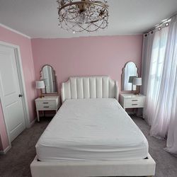 Queen Size Bed