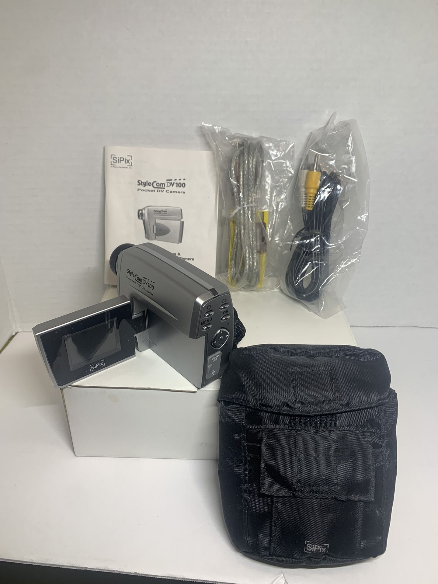 Style Cam DV100 Pocket DV Camera Made By SiPix -