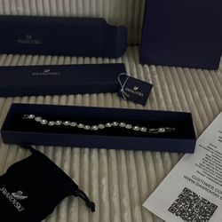 SWAROVSKI Tennis Braceletel 