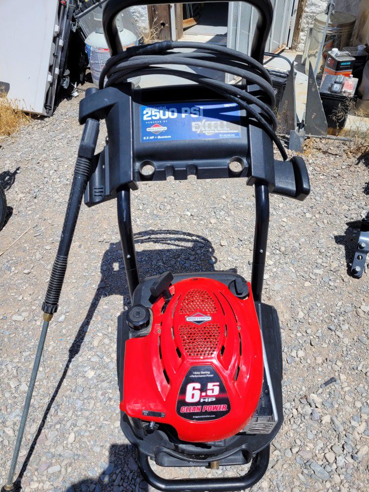 Excell 6.5 HP 2500 PSI Pressure Washer 