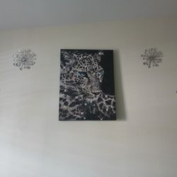 Canvas Decor