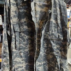 MIL-SPEC Tactical Gear Military Jacket Men's XL Lightweight Camouflage