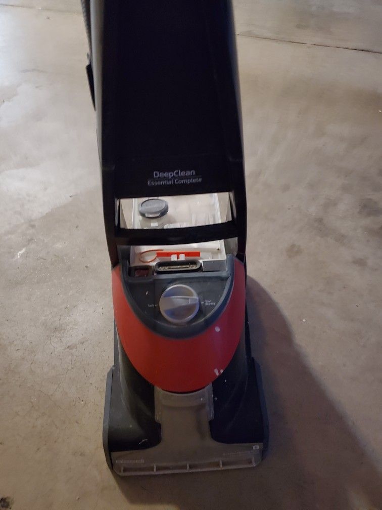 Bissell Deep Clean - Carpet Cleaner 