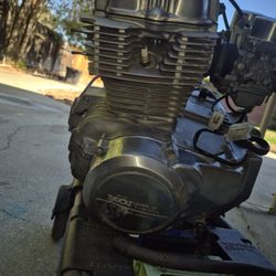 1981 Honda Cm400t Engine Complete With Only 3500 Miles 