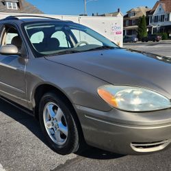 2004 Ford Taurus Wagon
