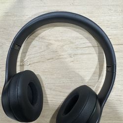 Used Beats Solo3 
