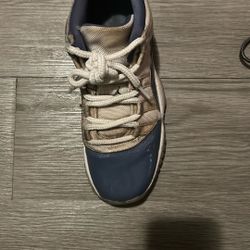 Air Jordan 11 Low Retro