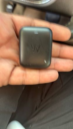 WHOOP Wireless PowerPack – Compatible 5.0/MG, One, Peak, Life – Portable, Waterproof Charger. Not Compatible with WHOOP4.0