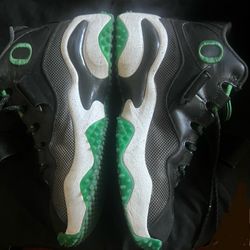 Nike air zoom turf oregon ducks green & black size 12