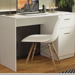 White Desk Great Condition! 