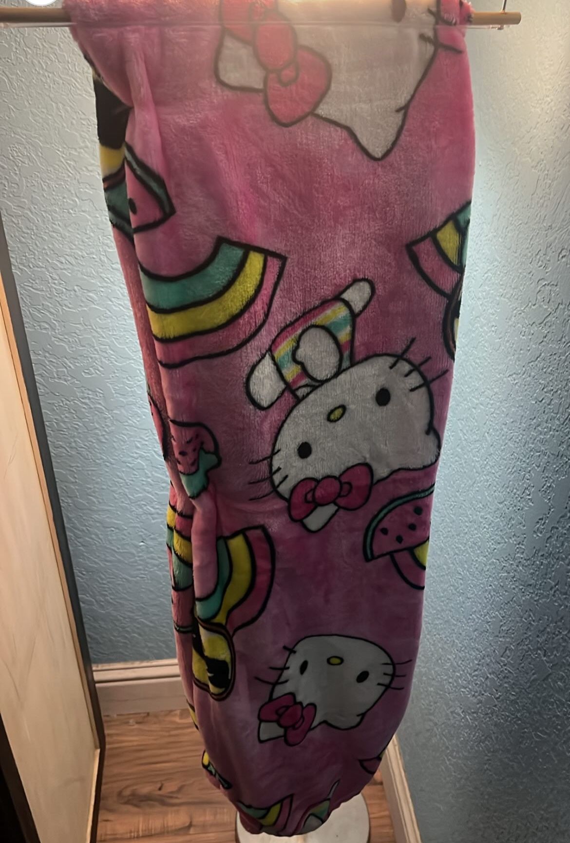 Hello Kitty Blanket 