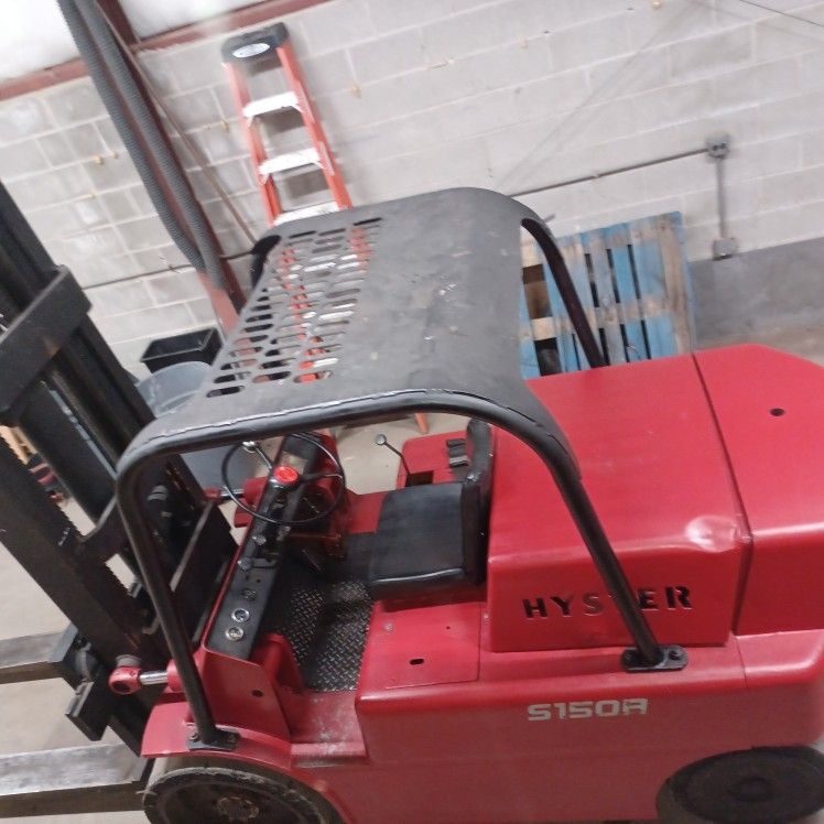 Gasoline Forklift 15k lbs @$7k