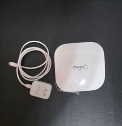 eero Pro 6E mesh wifi router