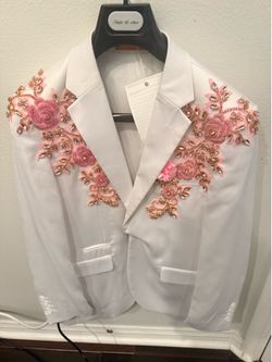 M PROM SUIT