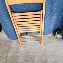 Wooden Folding Chairs