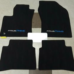 BRAND NEW 2016-2022 Toyota Prius Prime OEM carpet floor mats