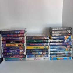 29 VHS Mostly Disney Plus Metallica, Beatles, Harry Potter
