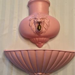 Royal Hanger Wall Fountain