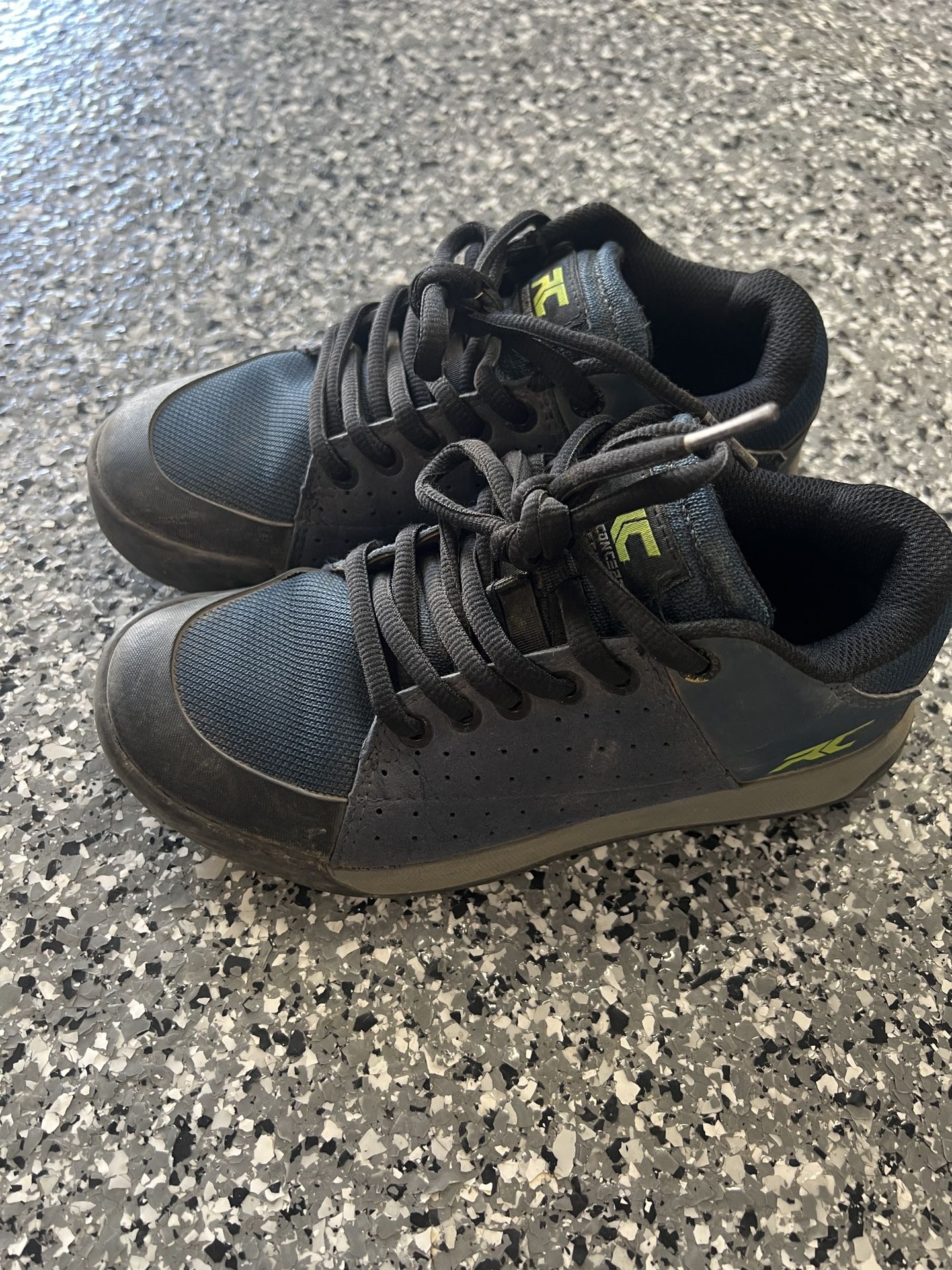 Boys Mountain Bike Shoes