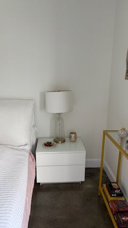 Table lamps and vases