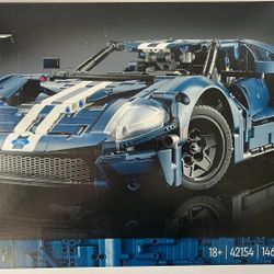LEGO TECHNIC: 2022 Ford GT (42154)