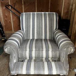 Recliner Chair 