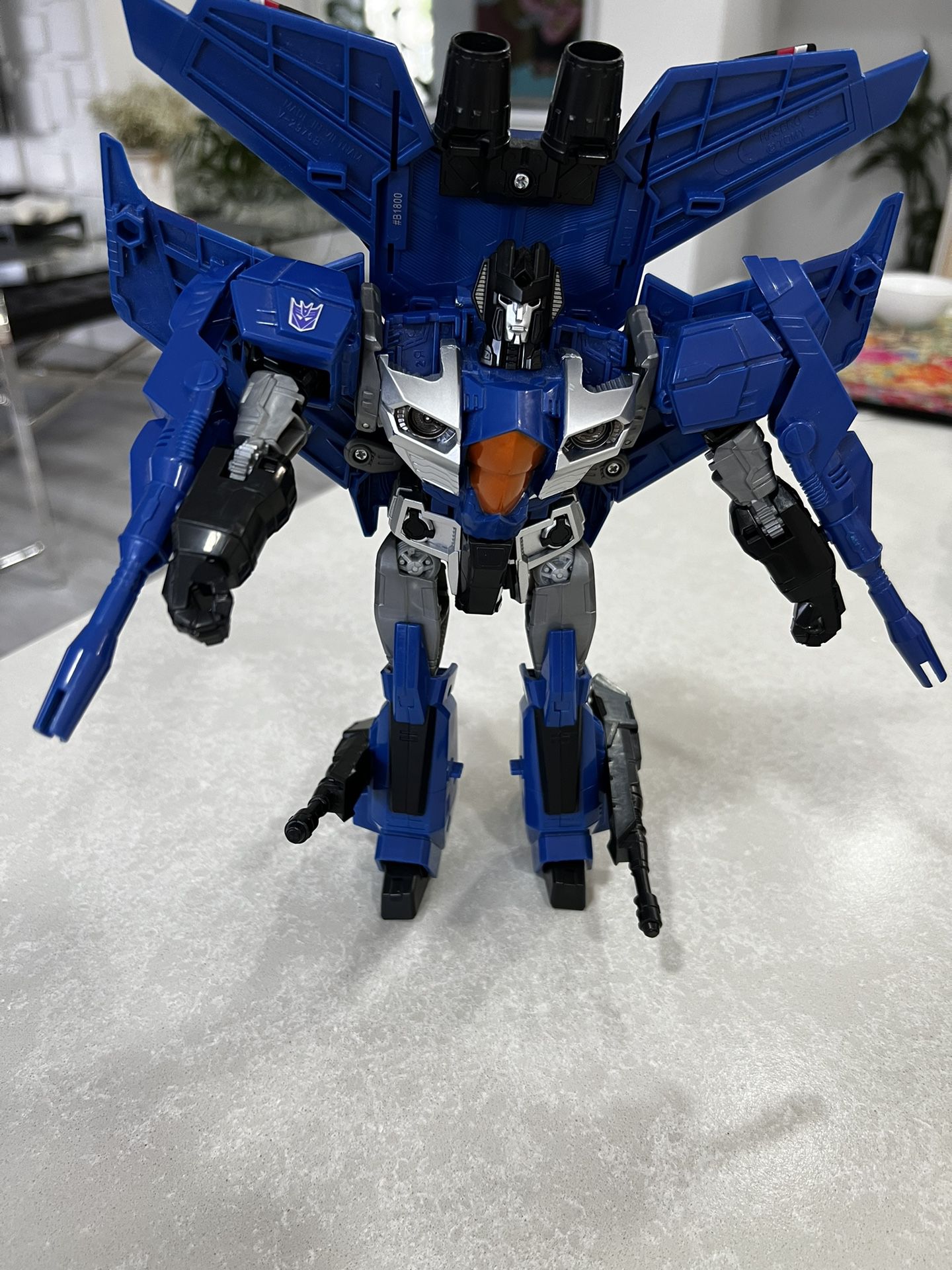 Transformers Thundercraker Decepticon Figure