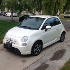 2014 Fiat 500e 