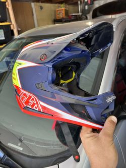 Troy Lee Helmet Small