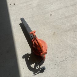 Leaf Blower