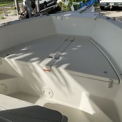 Hydra Sport 23’ CC 