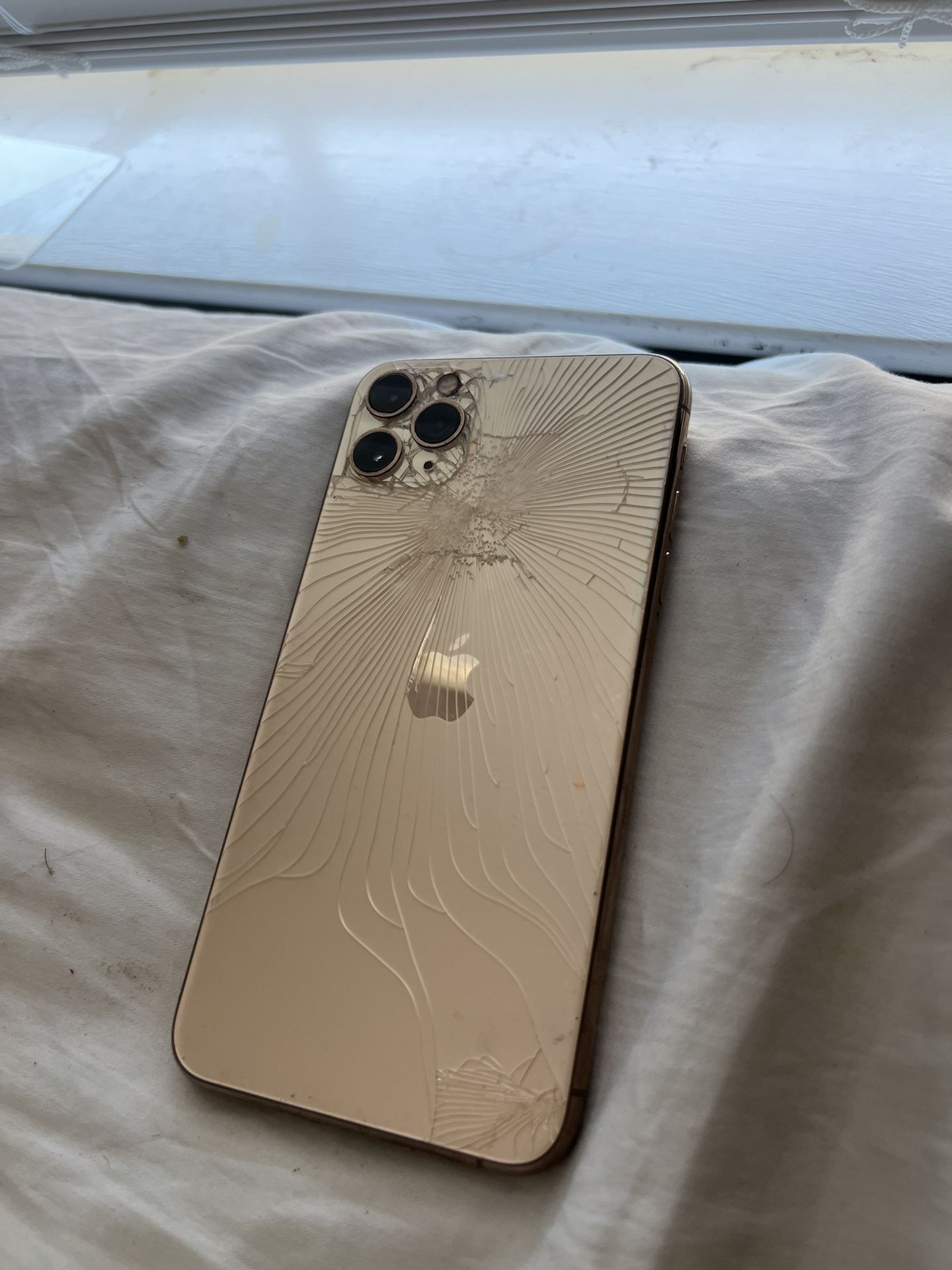 iPhone 11 Pro Max