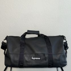 Supreme FW23 Season All Leather Duffle Bag