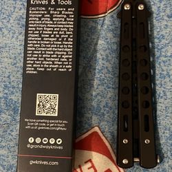 🖤 Black Trainer Butterfly Knife – Like New w/ Box 