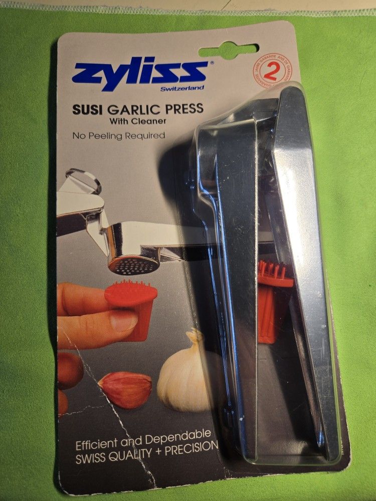 Vintage SUSI Zyliss Aluminum Garlic Press Made in Switzerland