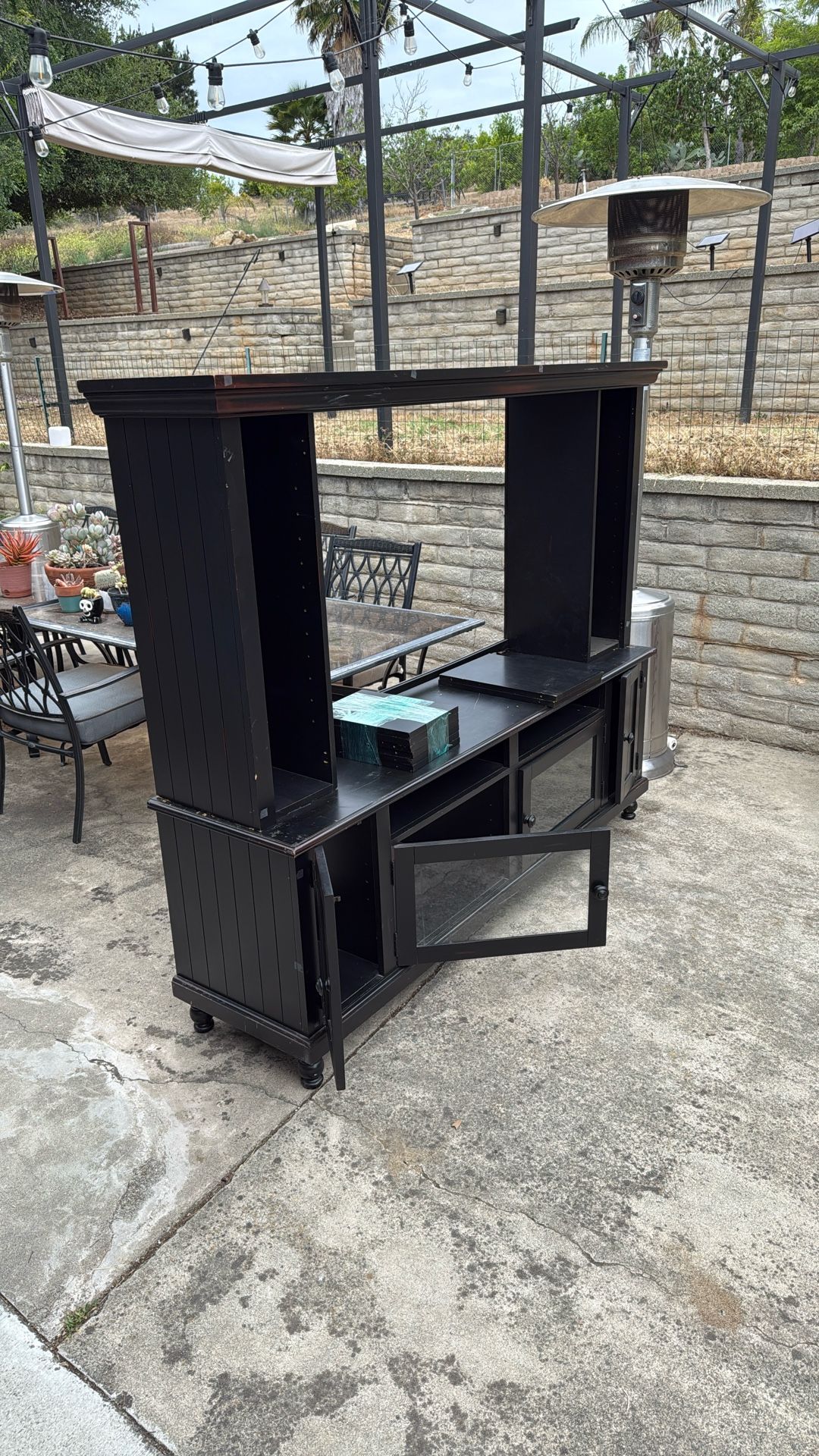 Media Center TV Shelf/ Cabinet