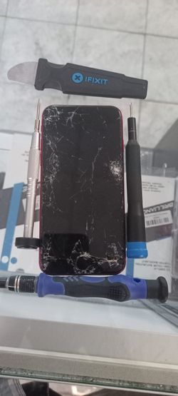 WE FIX PHONES ‼️