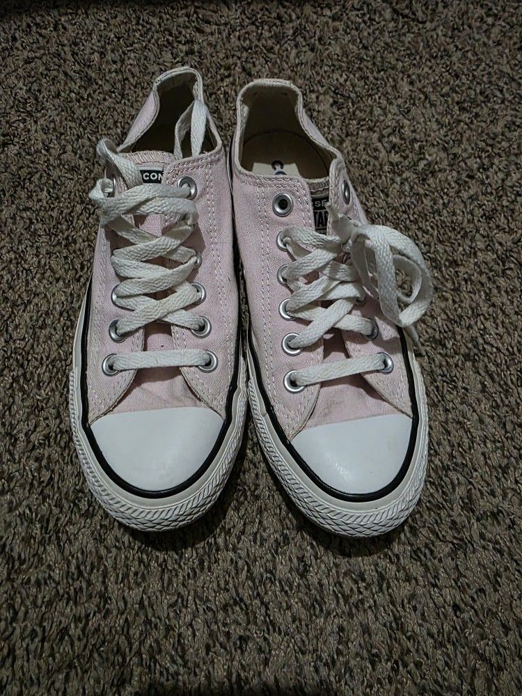 Girls Converse