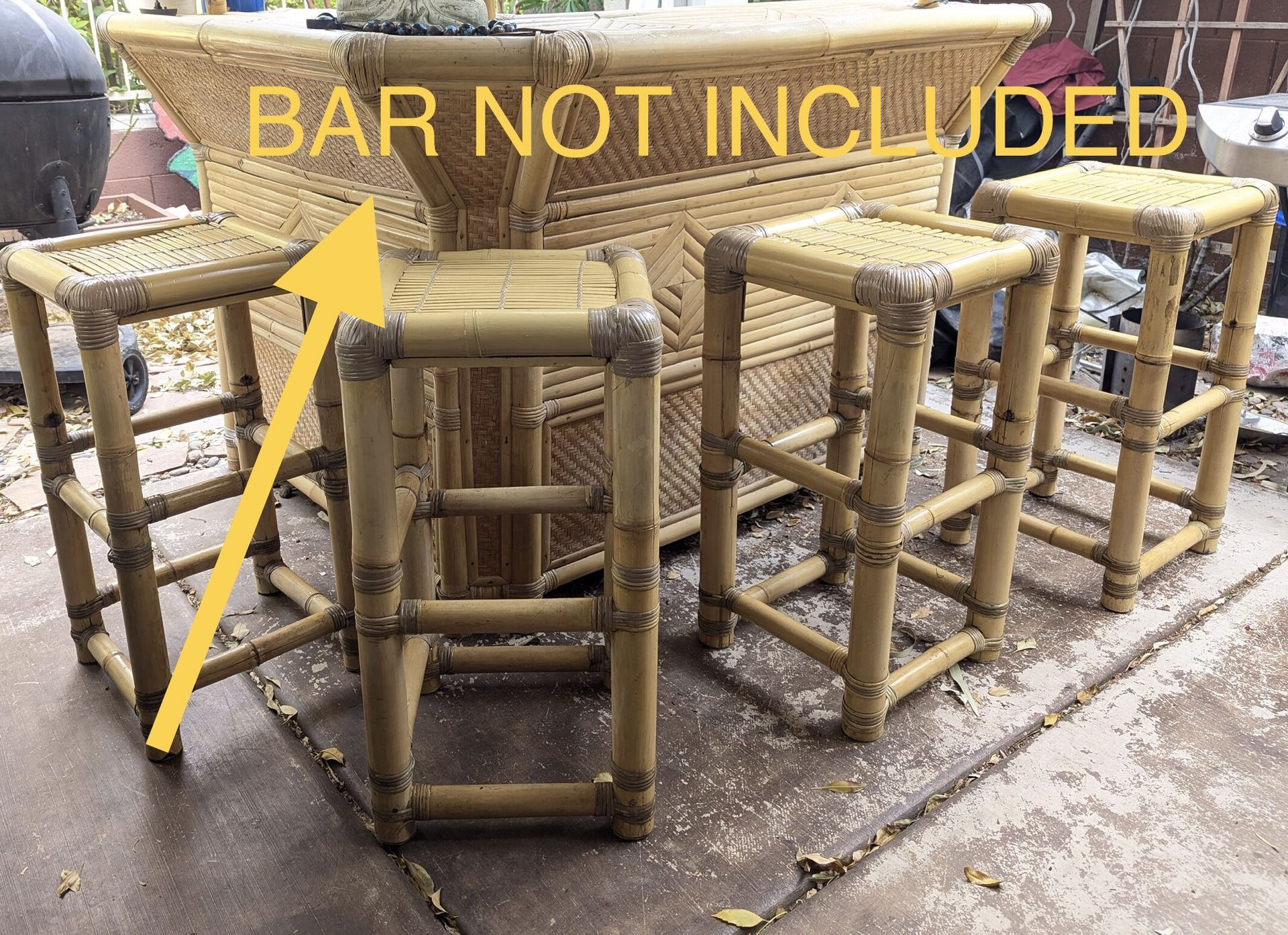 Tiki Bar Stools. 4 Beautiful, classic Very sturdy, bamboo and traditional lashed rafi connections. Good condition