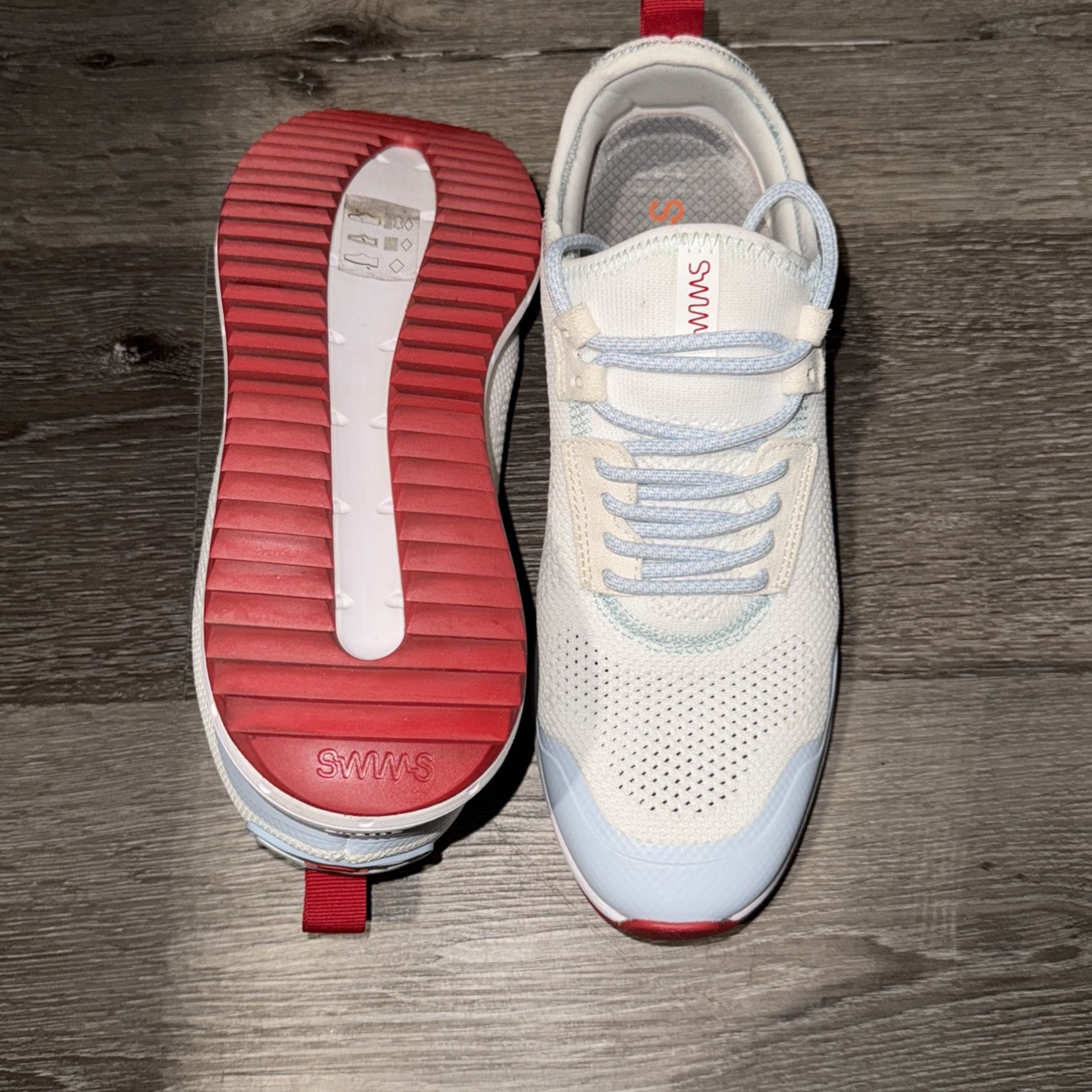 Swims Men’s Sneakers Size 10 New