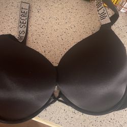 VS bombshell Size 36DD