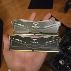 T-Force Delta 32gb DDR5 6000mhz cl30 RAM teamgroup