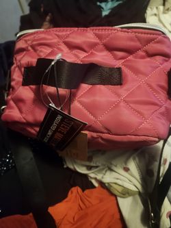 Steve Madden Makeilup Bag