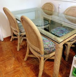 Imported Handmade Rattan Dining Table with 4 Chairs