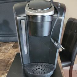 Keurig with Kcup Holder